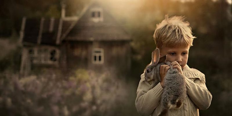 Bambini e animali: il contatto è troppo importante per la crescita di entrambi