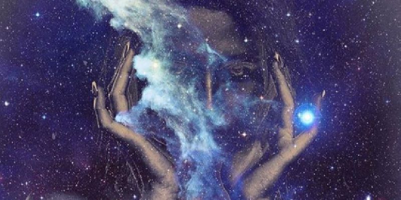 Fai una pausa sacra: la Luna Piena dentro