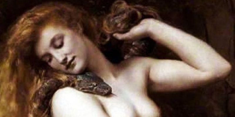 Lilith è la notte, la Madre Oscura, la Luna Nera