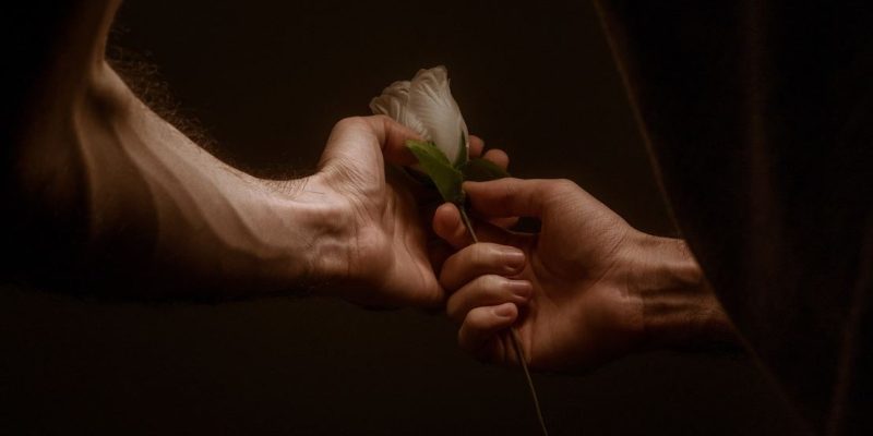 Quando un Uomo è in una relazione profonda con una Donna