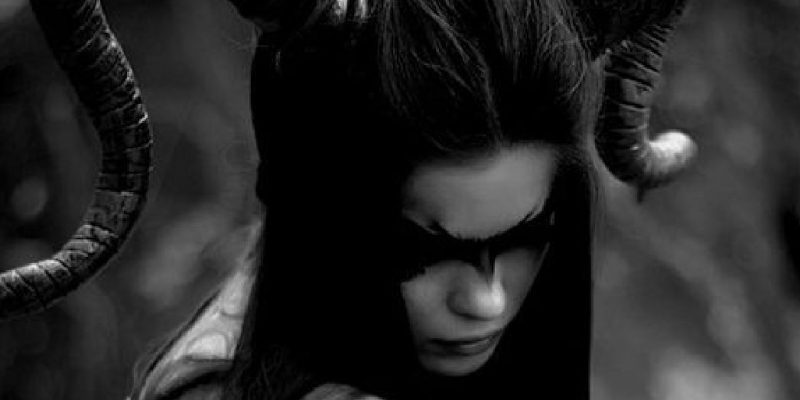 Ci sono molte ragioni per cui non dovresti amarmi…